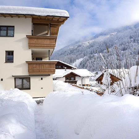 Berg' & Bluamen Appartements Stubai Neustift im Stubaital Eksteriør billede